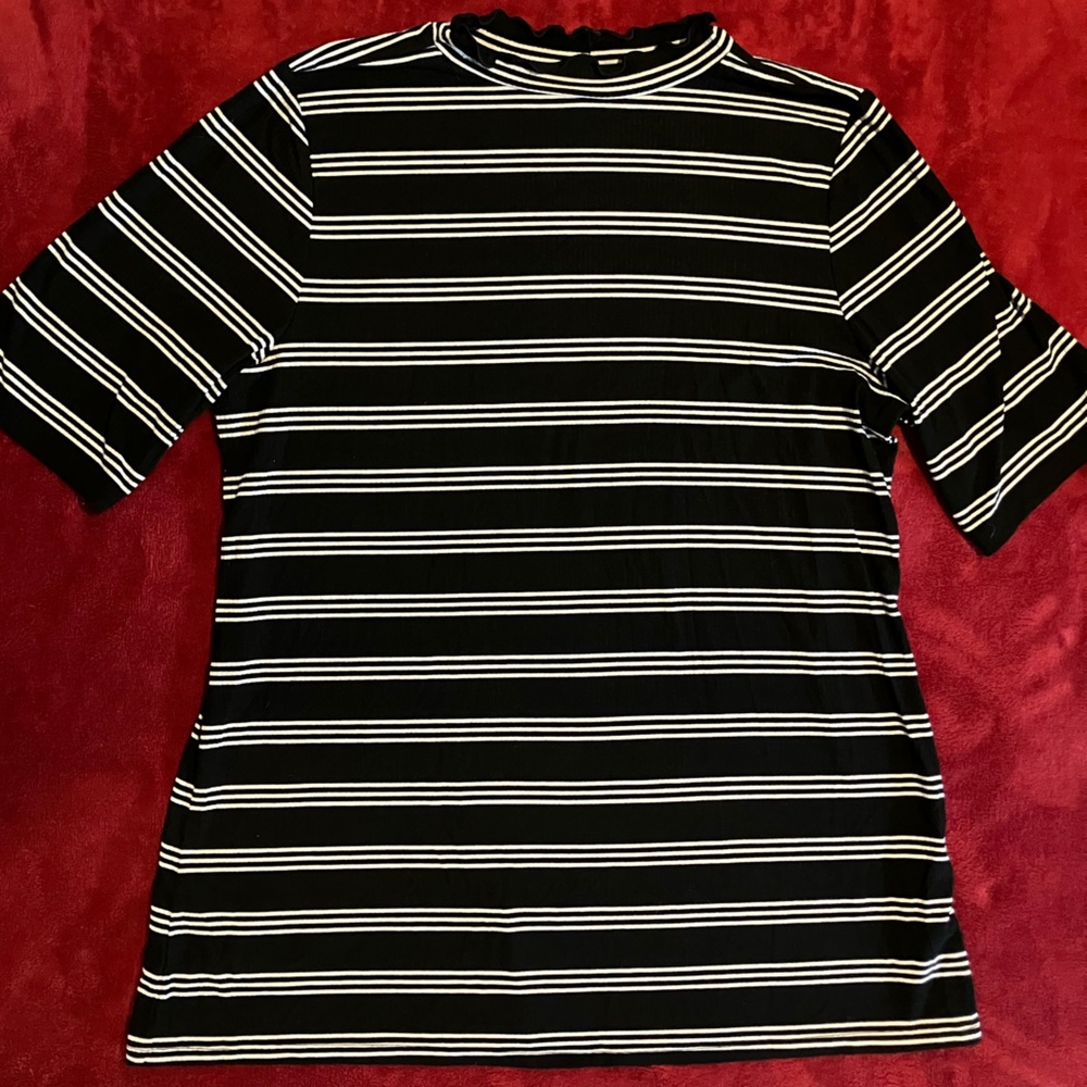 Torrid B&W Striped Shirt Blouse